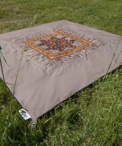 Bent Afrika Tapijt, Bont